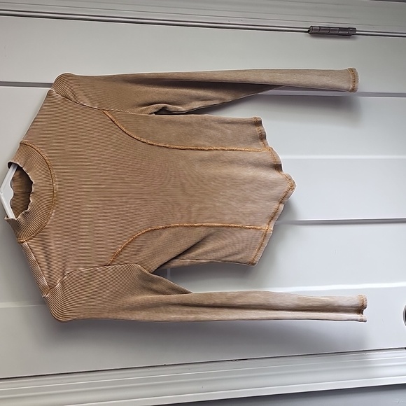 Womens sz XS Gilded Intent ribbed long sleeve shirt. Higher neck - Picture 3 of 7